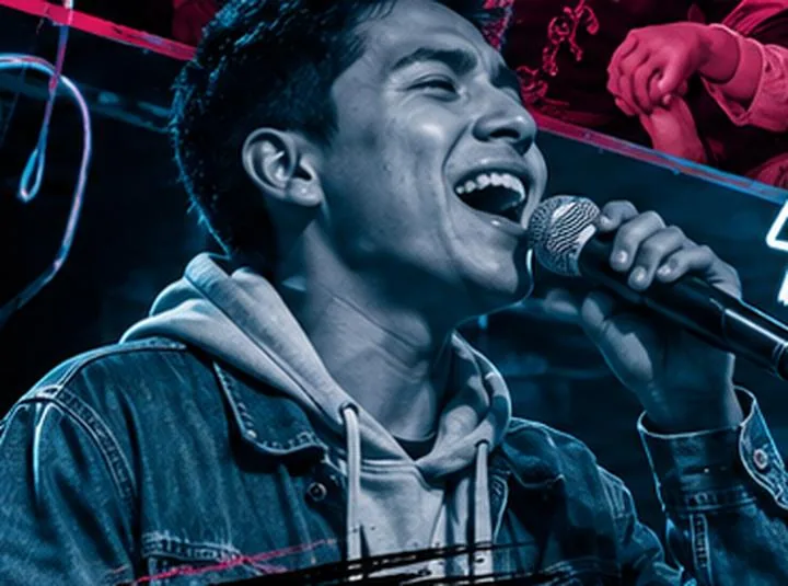 Cantante en sesión acústica